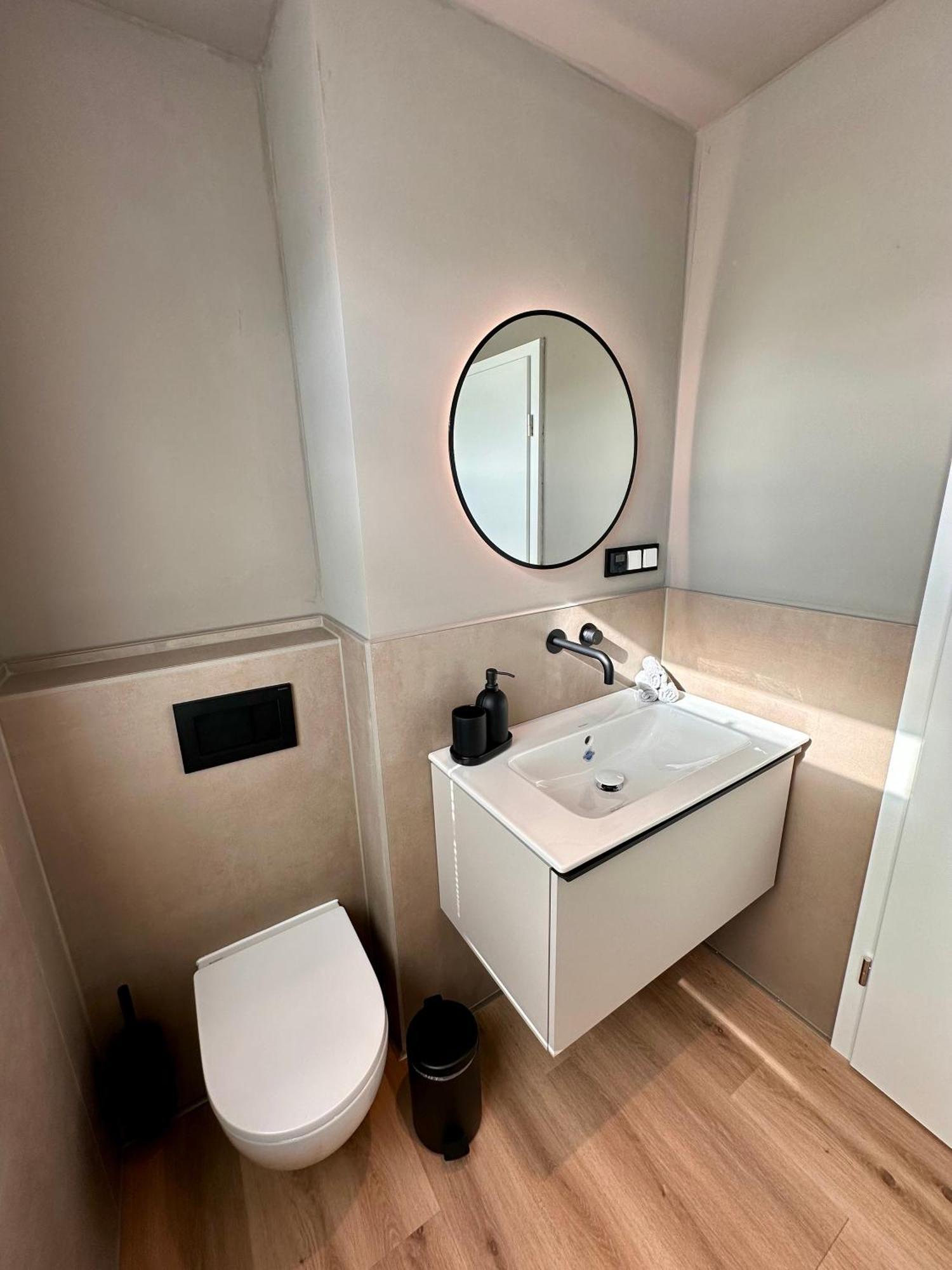 Seeblick-Apartment In Hattingen - Urlaubsfeeling Mitten Im Ruhrgebiet Luaran gambar